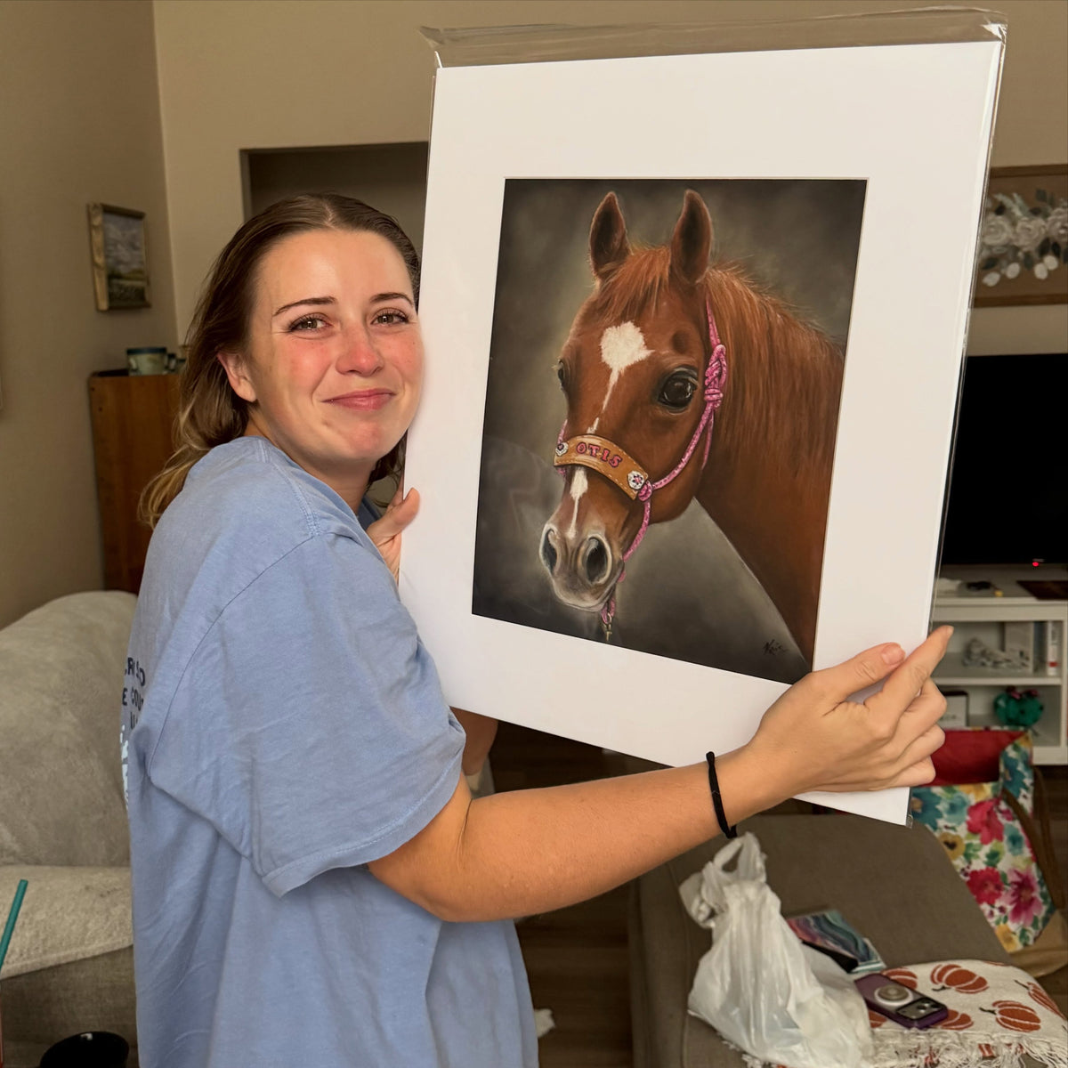 Horse portrait by Kris Horton with the owner after she recieved it.
